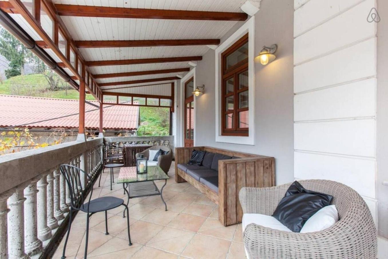 Stylish Penthouse With Large Terrace Apartment Most Na Soci Exterior photo
